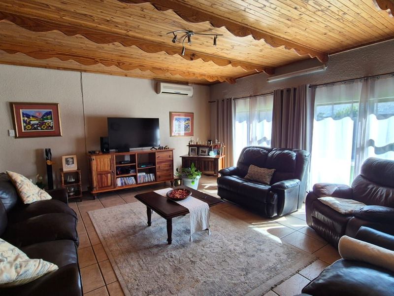 House For Sale in Carters Glen - Photo 4
