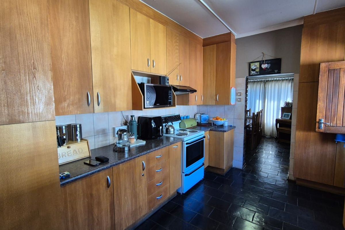 House For Sale in Carters Glen - Photo 5