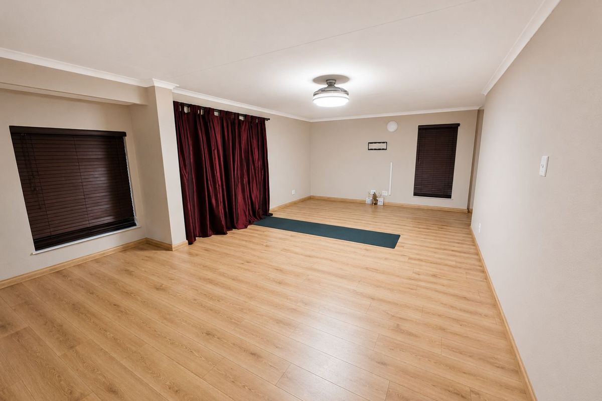House For Sale in Secunda Central - Photo 2