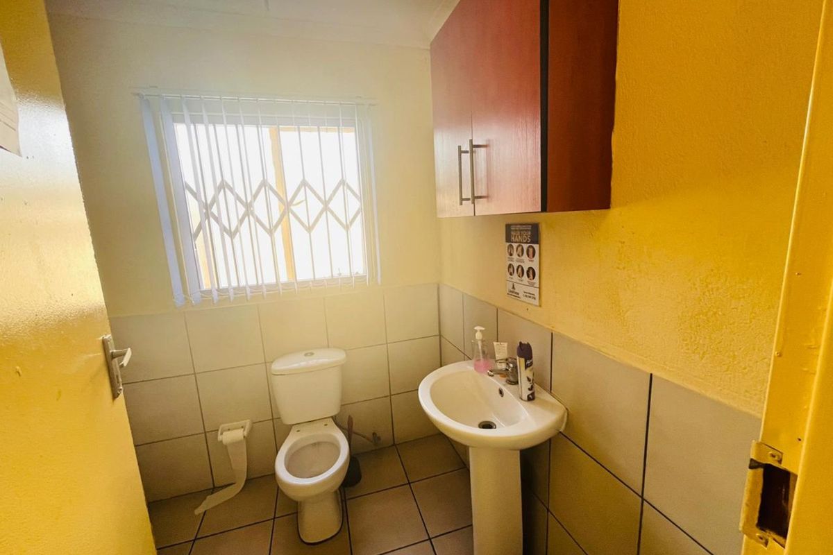 Business To Rent in Burgersfort Central - Photo 3