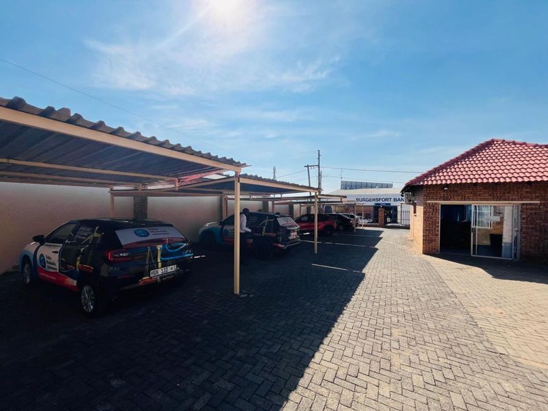 Business To Rent in Burgersfort Central - Photo 4