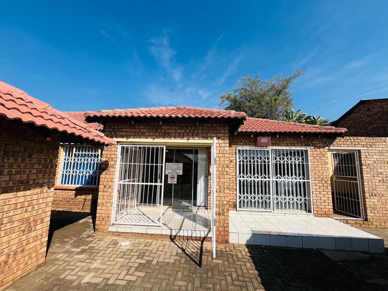 Business To Rent in Burgersfort Central - Photo 1