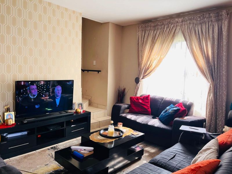 House To Rent in Secunda Central - Photo 6