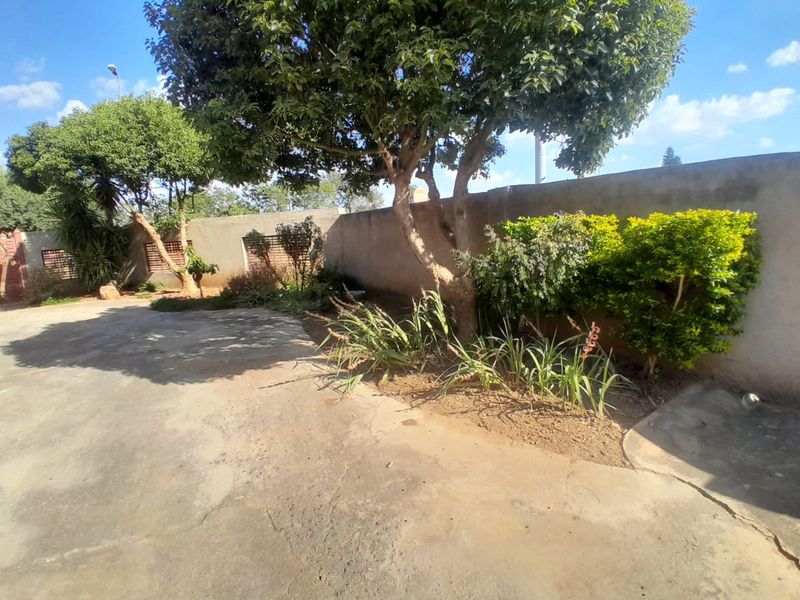 House For Sale in Hammanskraal Central - Photo 7