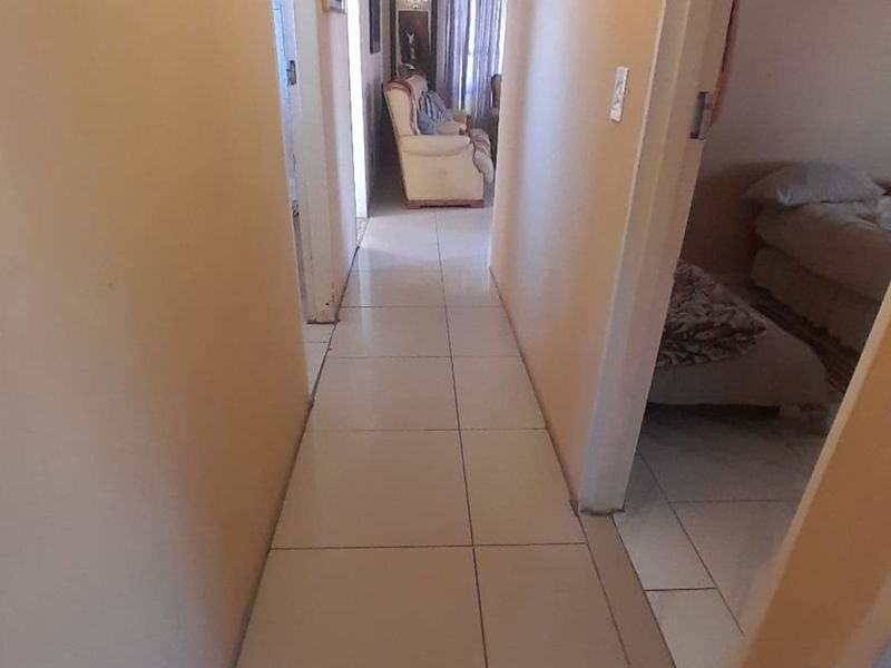 House For Sale in Hammanskraal Central - Photo 9