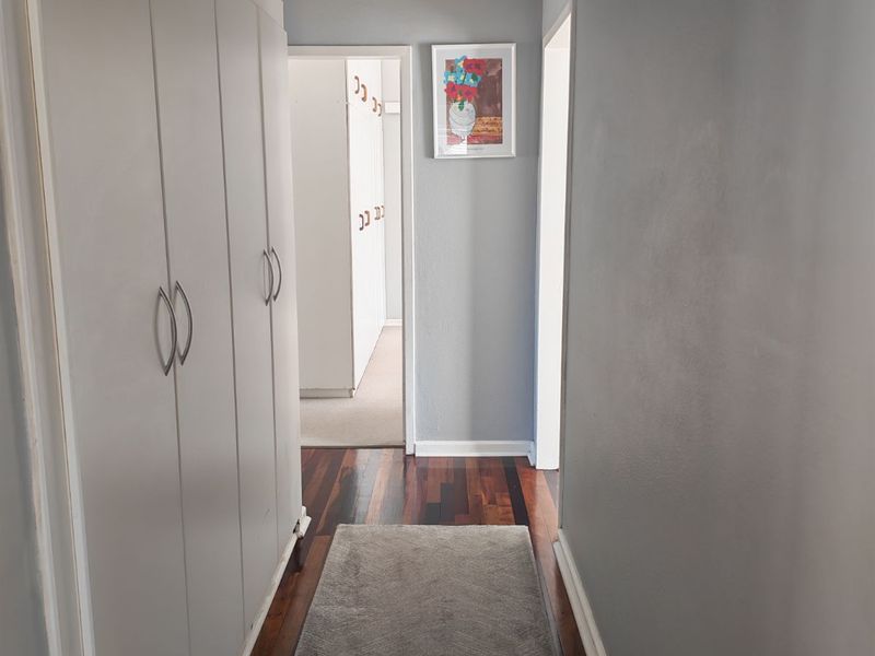 House For Sale in Glenhurd - Photo 6