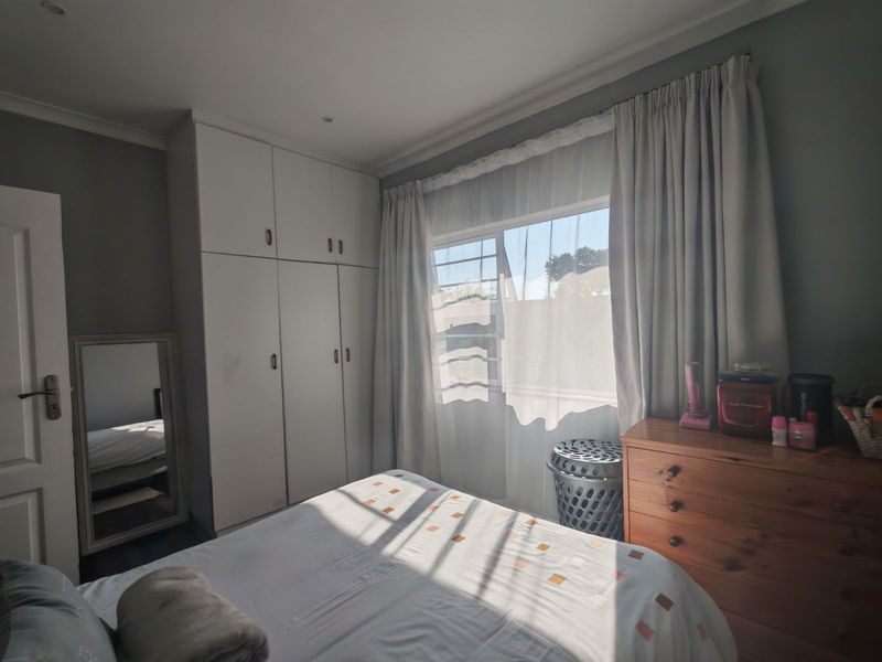 House For Sale in Glenhurd - Photo 10