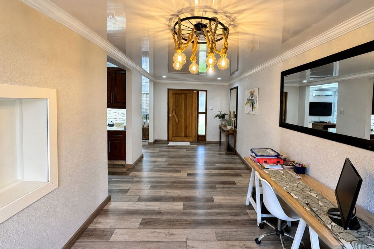House For Sale in Secunda Central - Photo 4