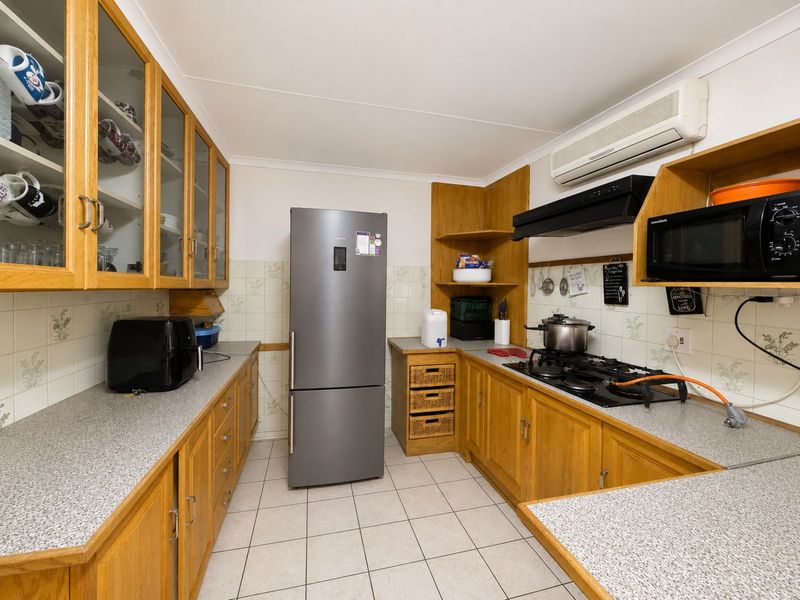 House For Sale in Secunda Central - Photo 8