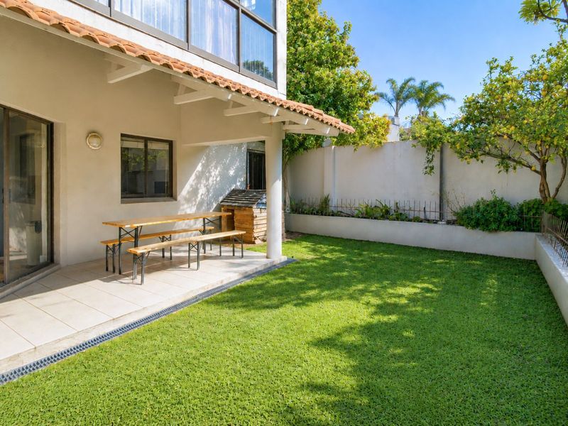 Townhouse For Sale in Magaliessig - Photo 7