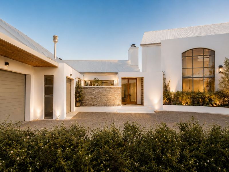 House For Sale in Kingswood Golf Estate - Photo 2