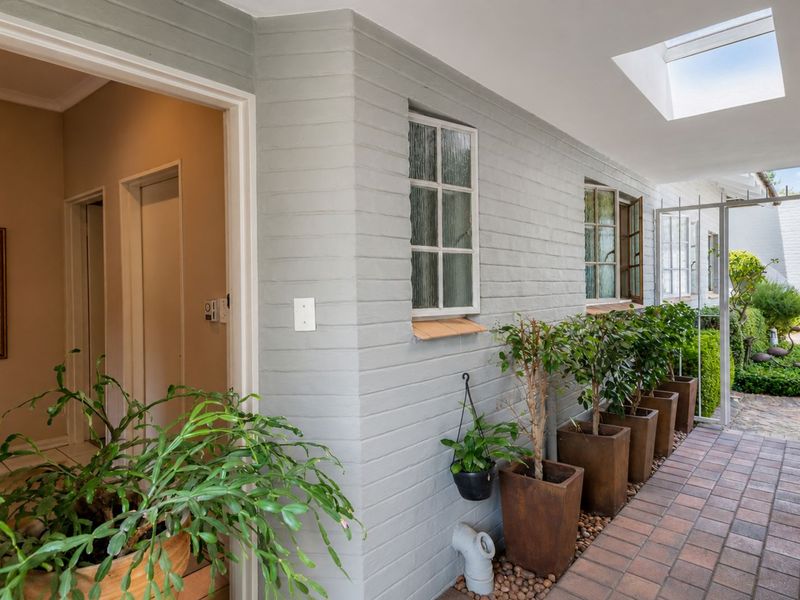 House For Sale in Craighall - Photo 4