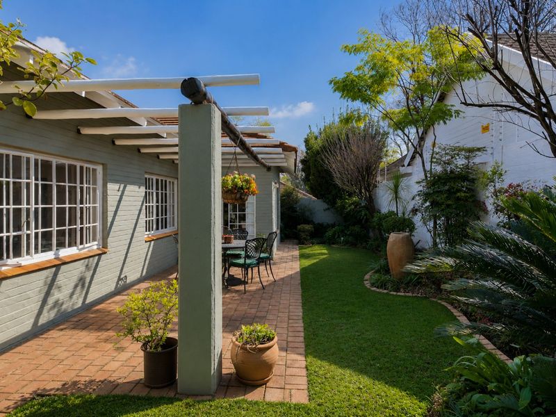 House For Sale in Craighall - Photo 3