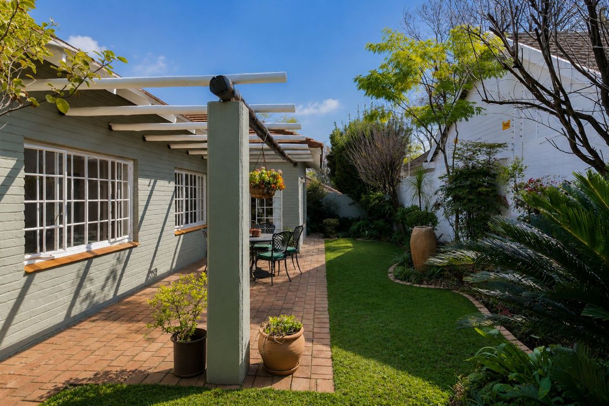 House For Sale in Craighall - Photo 3