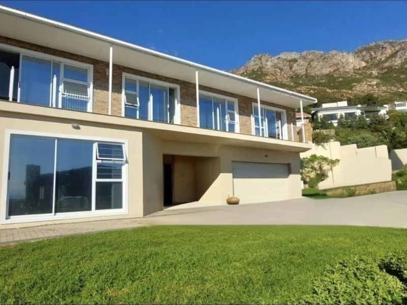 House For Sale in Mansfield - Photo 1