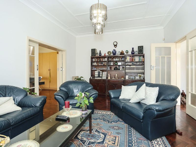 House For Sale in Highlands North - Photo 4