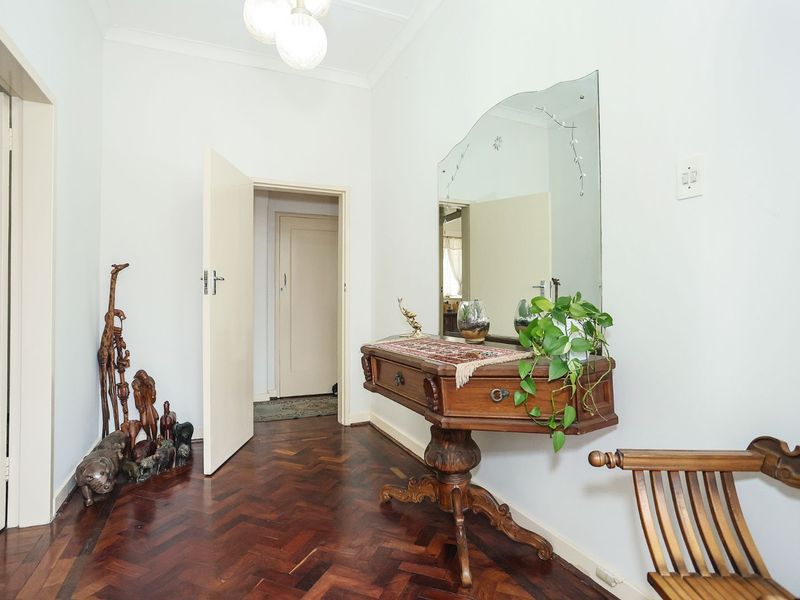 House For Sale in Highlands North - Photo 2