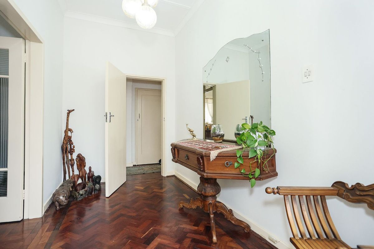 House For Sale in Highlands North - Photo 2