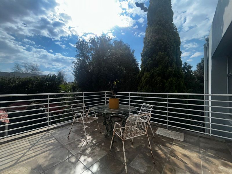 Apartment To Rent in Lonehill - Photo 10