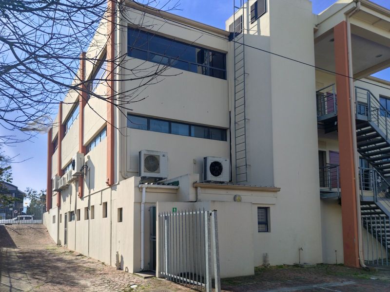 Office For Sale in George Central - Photo 3