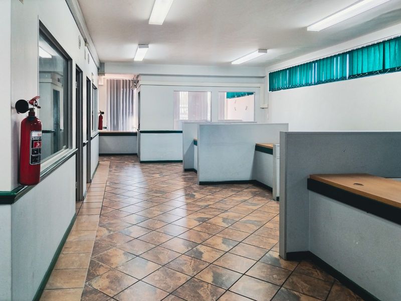 Office For Sale in George Central - Photo 6