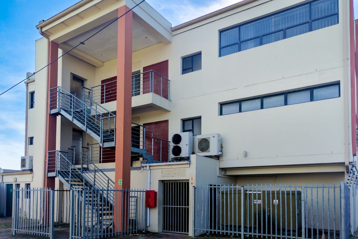 Office For Sale in George Central - Photo 2