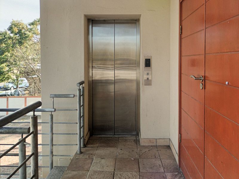 Office For Sale in George Central - Photo 5