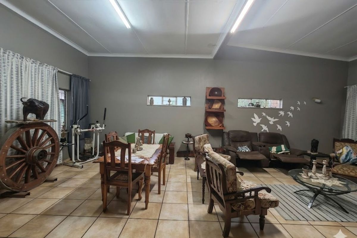 House For Sale in Modimolle Central - Photo 4