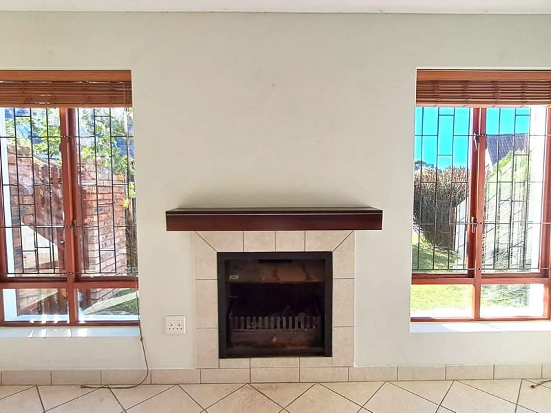 House For Sale in The Island - Photo 5