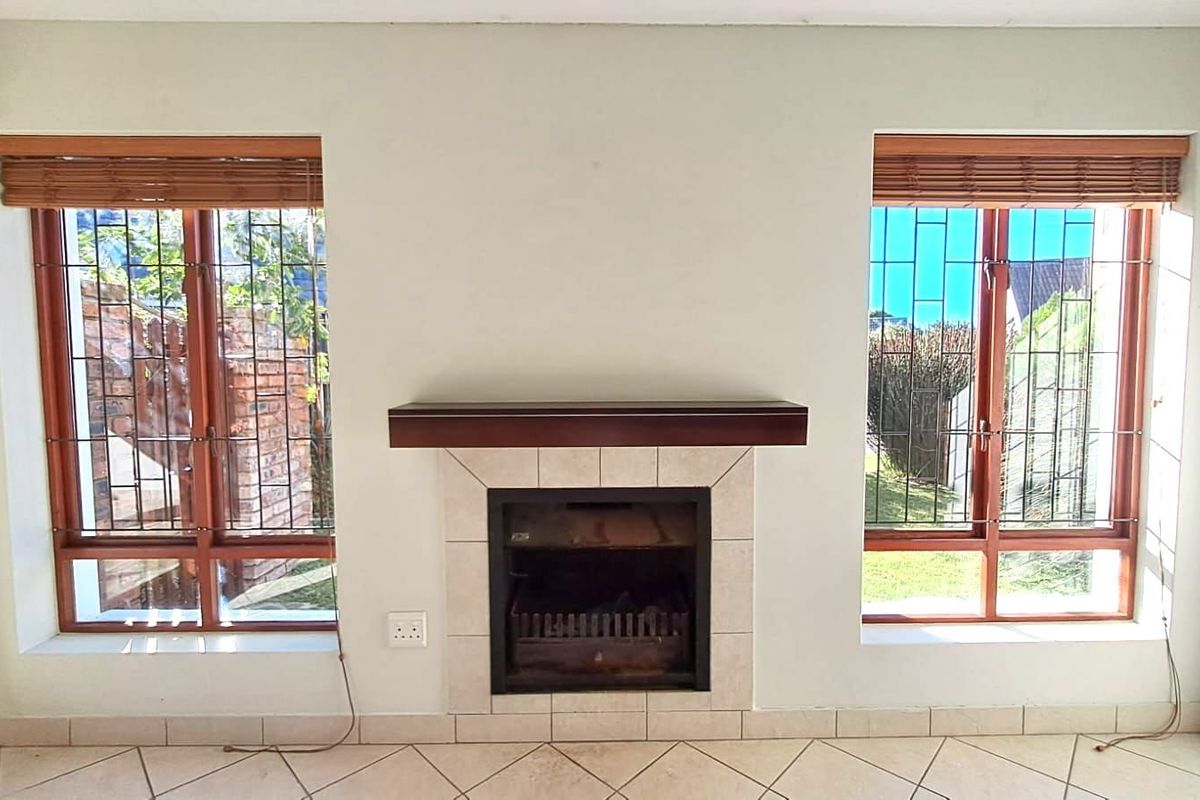 House For Sale in The Island - Photo 5