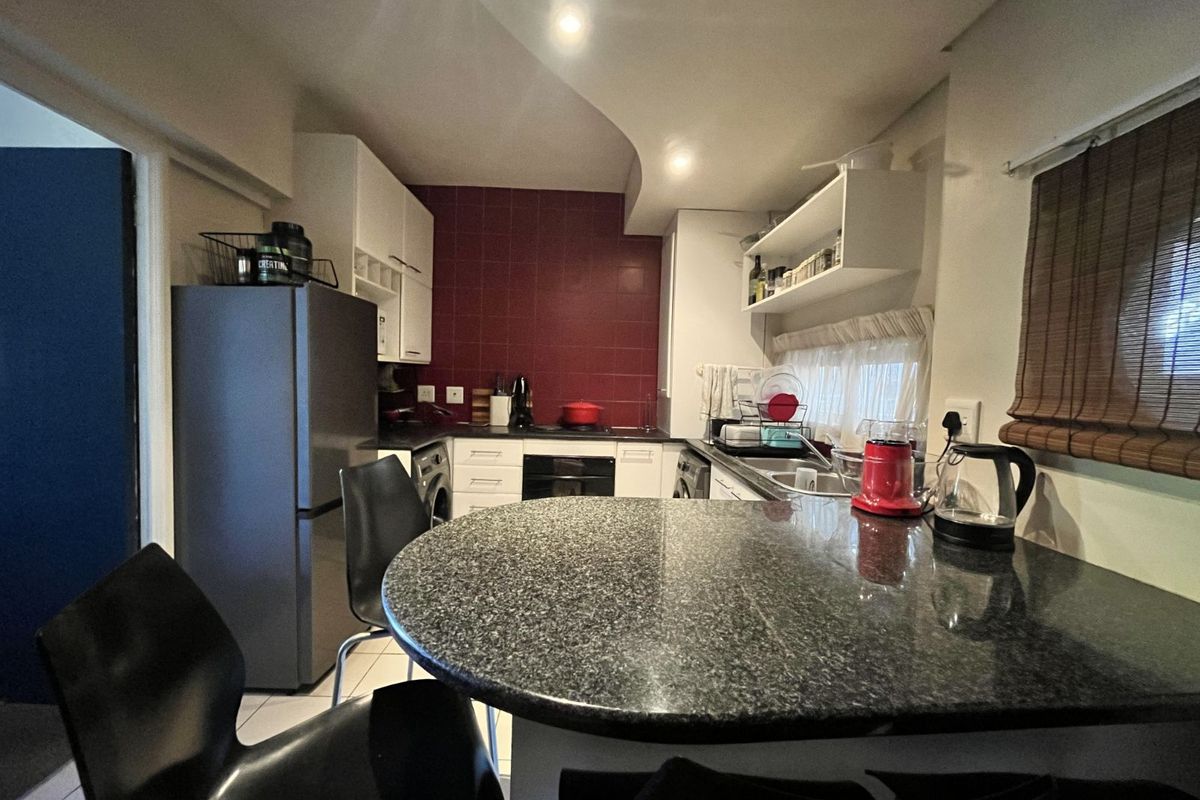 Apartment For Sale in Hatfield - Photo 2