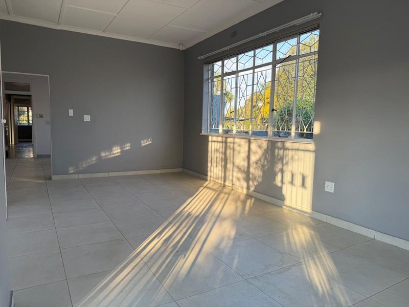 House To Rent in Sydenham - Photo 8