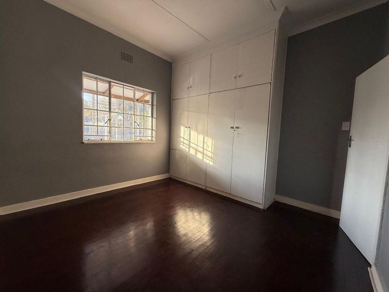 House To Rent in Sydenham - Photo 6