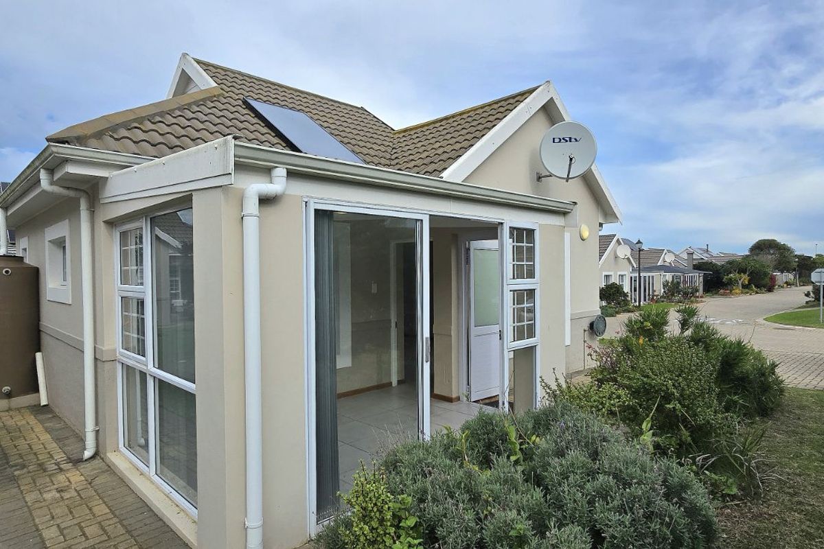 House For Sale in Heiderand - Photo 2
