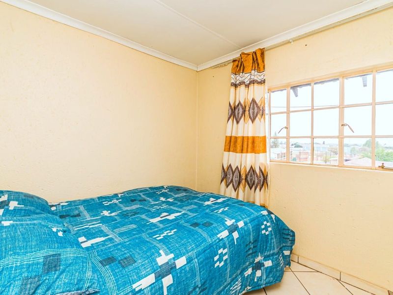 Apartment For Sale in Randfontein Central - Photo 9