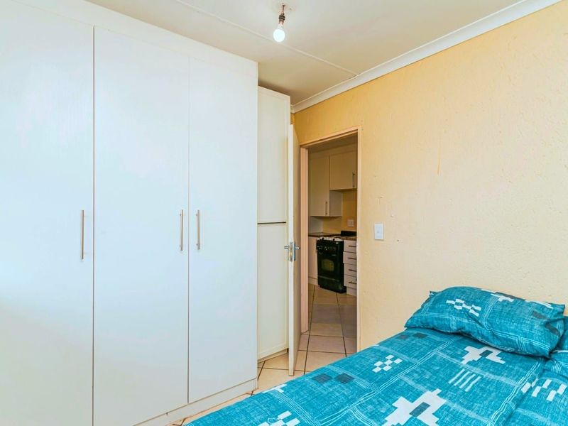 Apartment For Sale in Randfontein Central - Photo 8