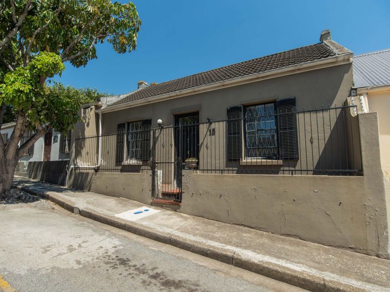 House For Sale in Gqeberha Central - Photo 1