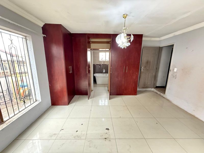 House For Sale in Pretoria West - Photo 3