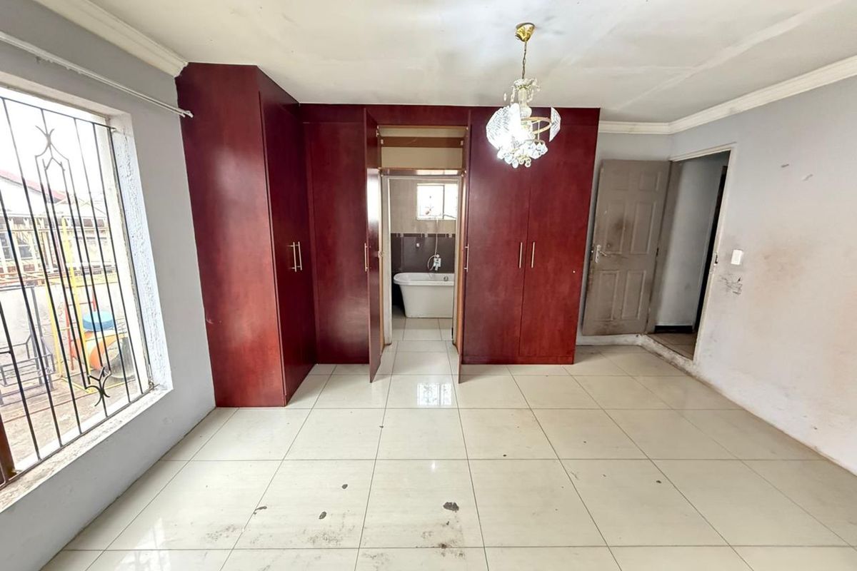 House For Sale in Pretoria West - Photo 3