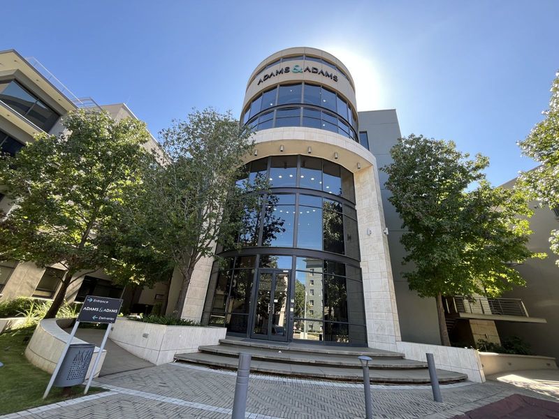Office To Rent in Lynnwood Manor - Photo 1