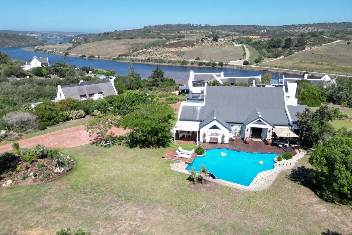 House For Sale in Stilbaai Oos - Photo 2