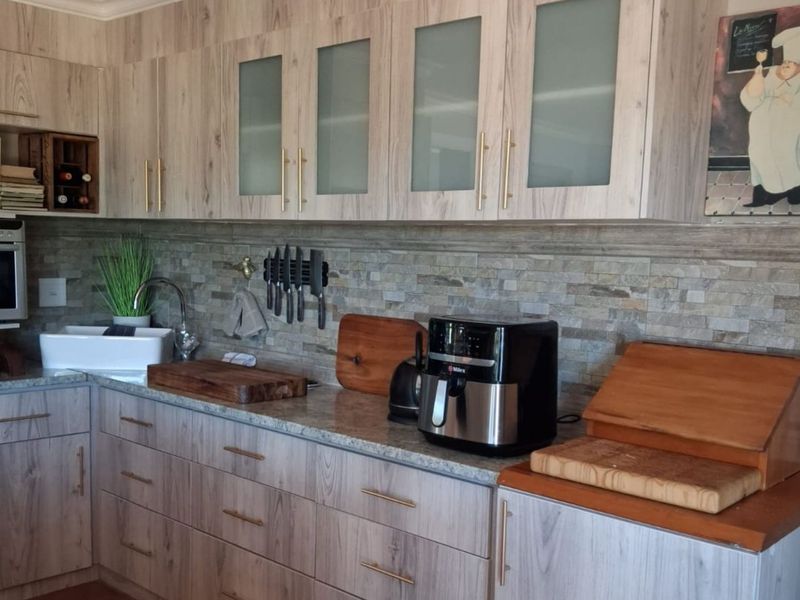 House For Sale in Stilbaai Oos - Photo 8