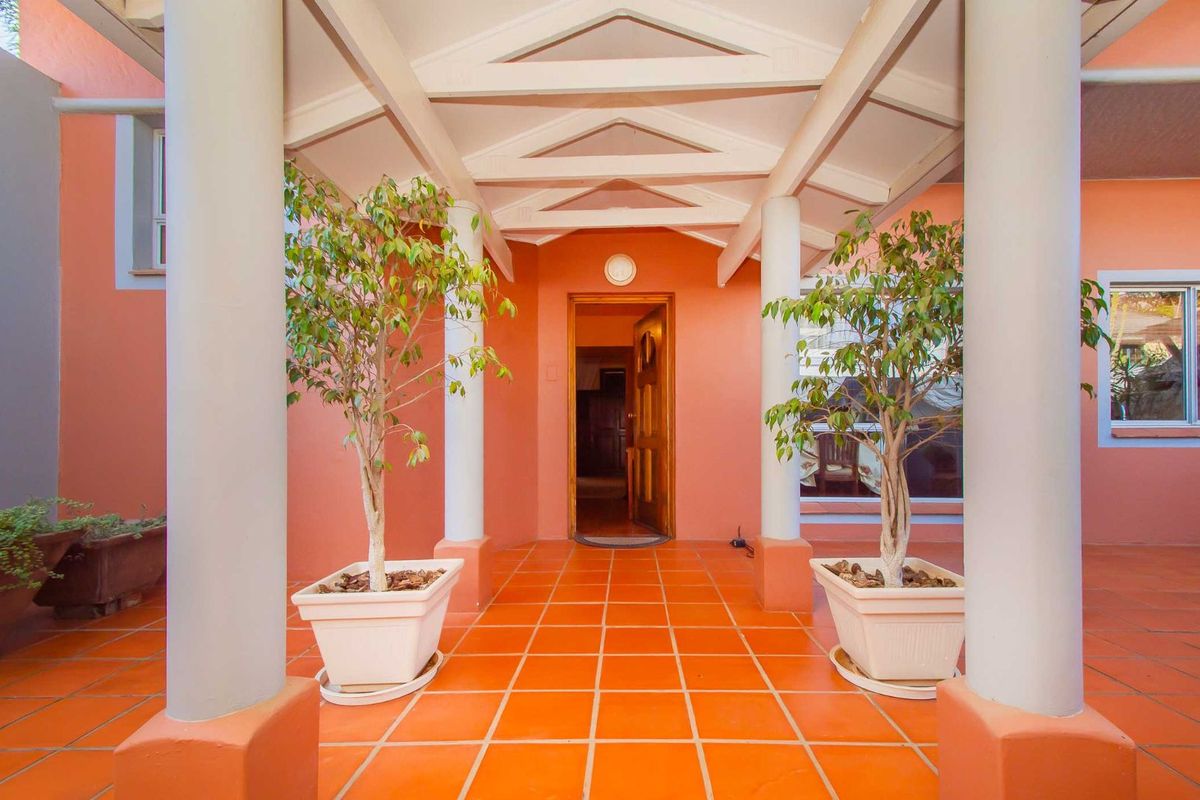 House For Sale in Auckland Park - Photo 3