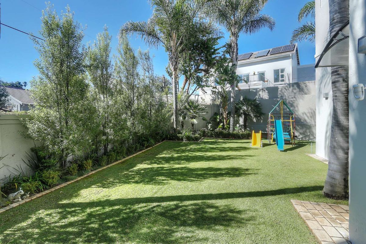 House For Sale in Waverley - Photo 4