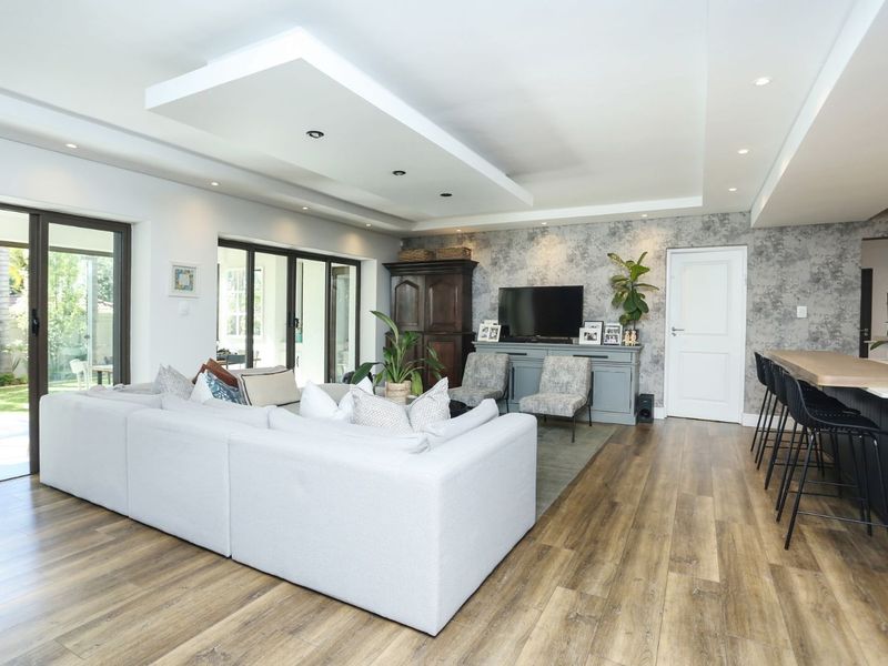 House For Sale in Waverley - Photo 10