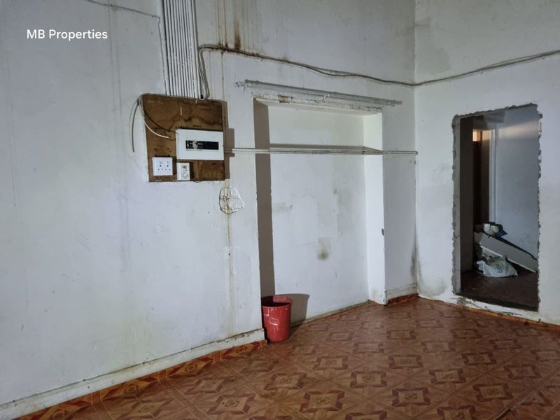 Retail For Sale in Winburg Central - Photo 2