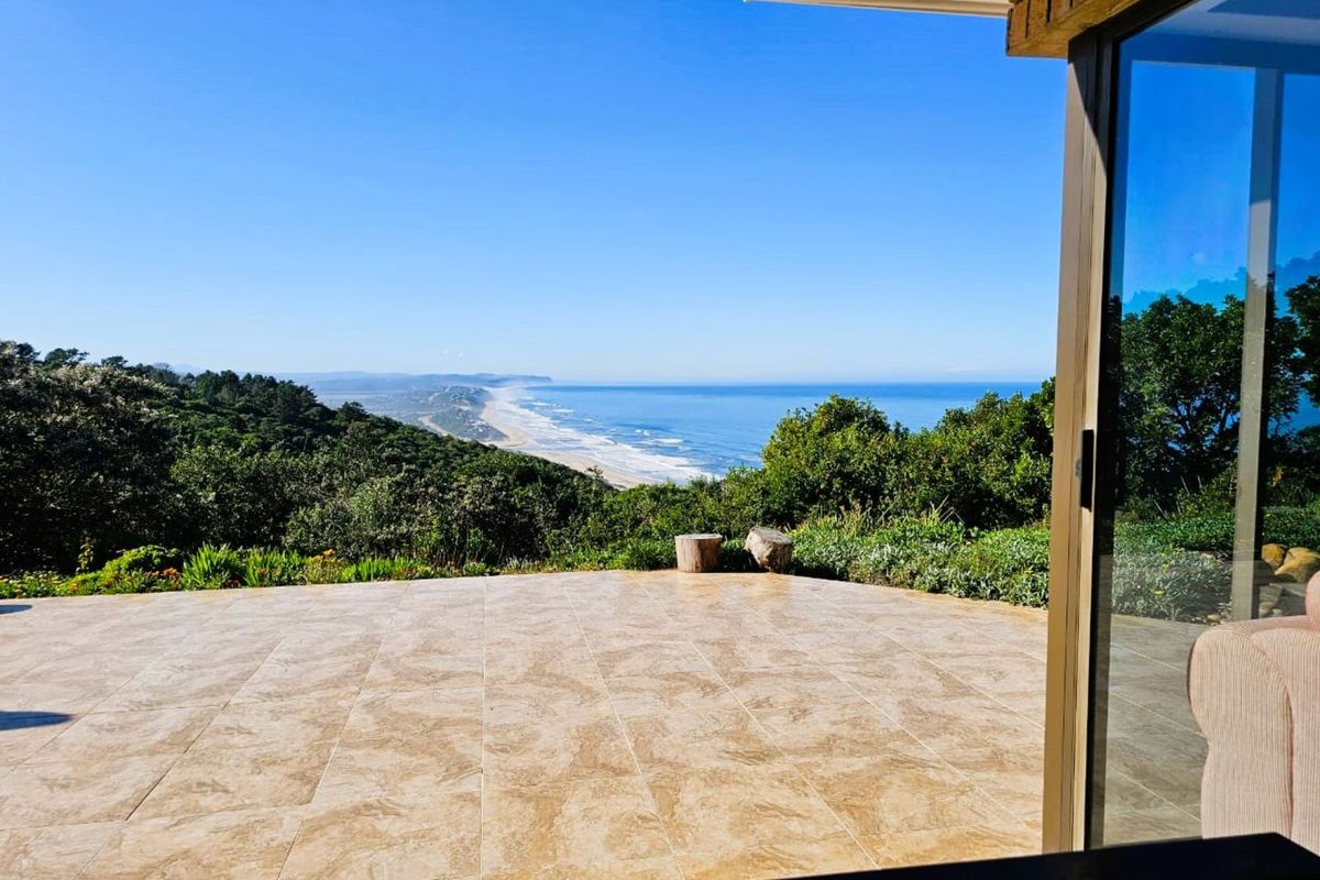 House For Sale in Wilderness Heights - Photo 2