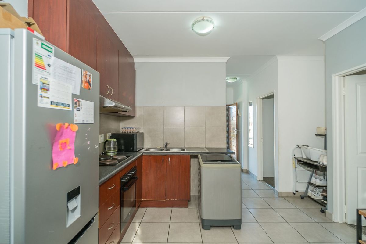 Apartment For Sale in Buh Rein Estate - Photo 4