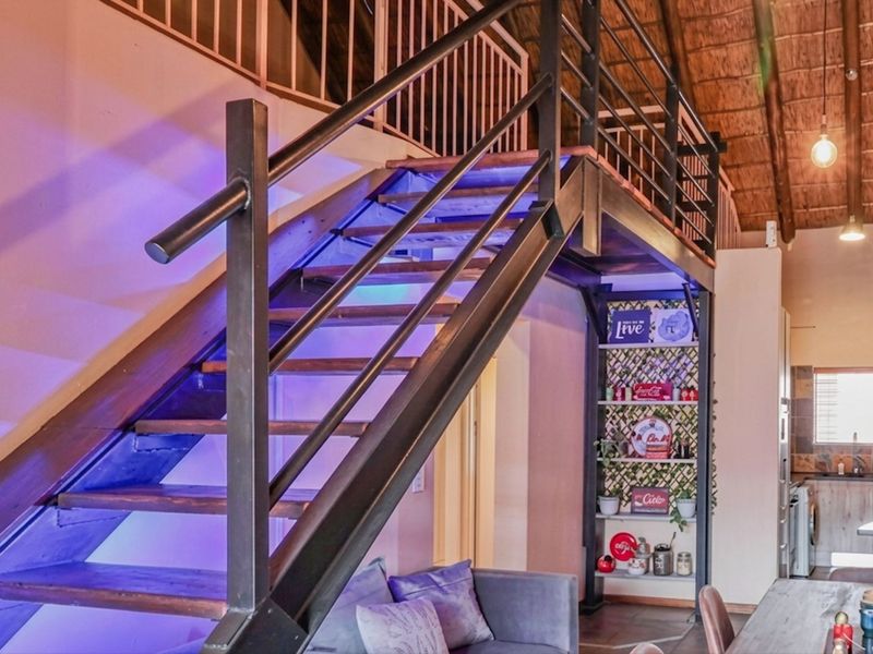 Apartment For Sale in North Riding - Photo 8