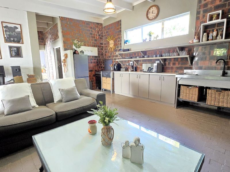 House For Sale in Pine Acres - Photo 6